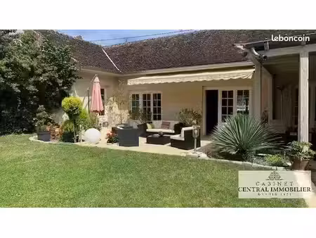 maison 7 pièces 156 m²