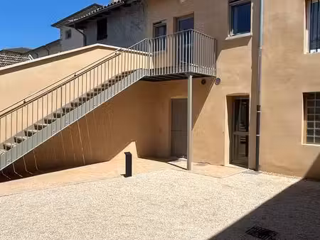 t3 duplex
