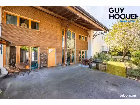 maison 6 pièces 140 m²