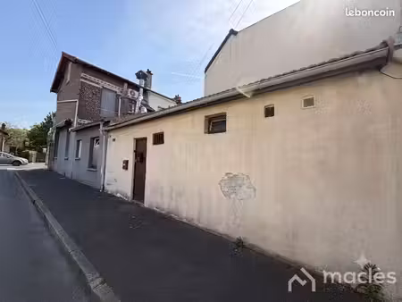 immeuble 6 pièces 130 m²