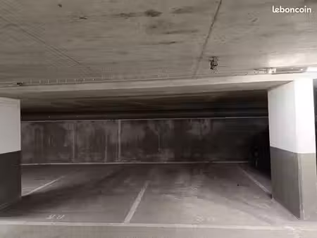 parking gare de clamart
