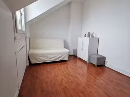 t2 meublé 16m2 - 700