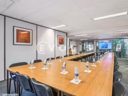 bureaux 140 m²