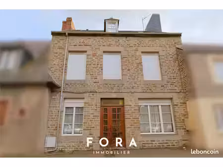 maison 7 pièces 135 m²