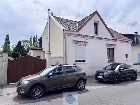 vente maison 5 pièces 156.4 m² à feuquières-en-vimeu (80210)  198 000 €