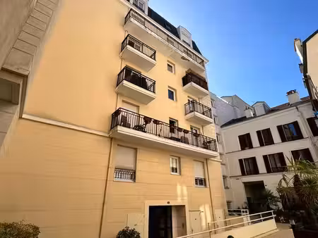 appartement 2 pièces avec balcon  parking et cave – centre nogent-sur-marne