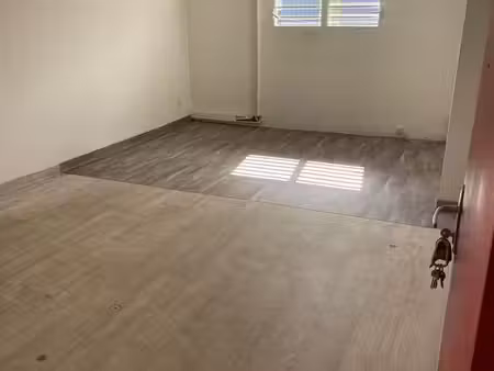 bureau 20m2 a la jambette (bail 23 mois)