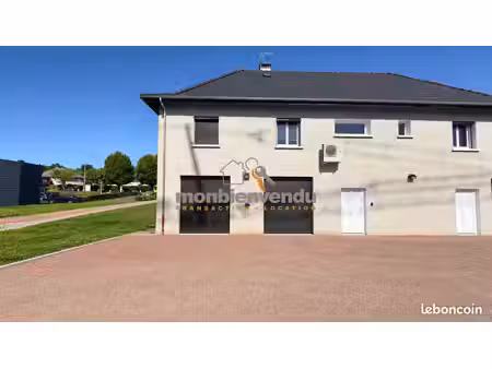 local 103 m² aurillac