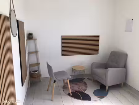 bureau privatif meuble 11 49 m2
