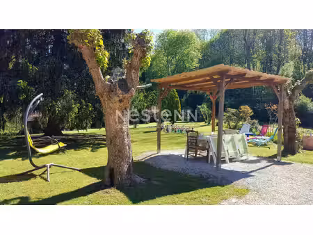 maison à vendre de plain pied montvalent - 3 chambres - garage - ateliers - arboré - jardi