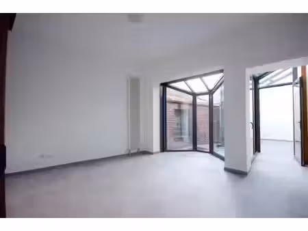 appartement à louer avec terrasse et 2 chambres   florennes (vbe66089)