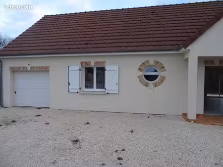 maison 3 pièces 80 m²