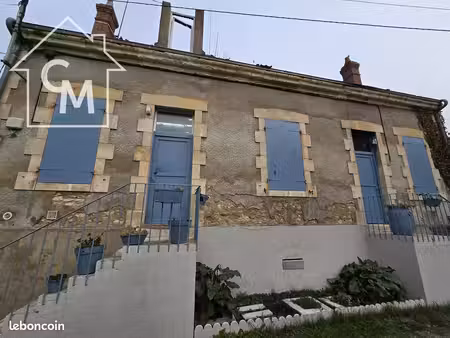 immeuble 1 pièce 100 m²