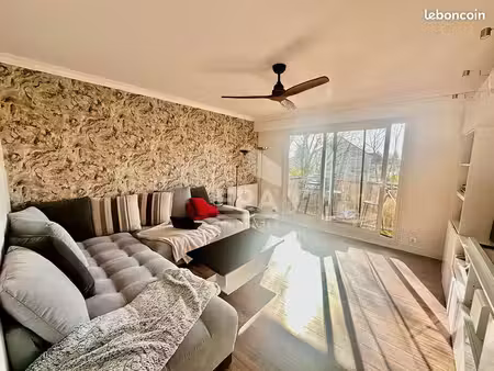 appartement 3 pièces 64 m²