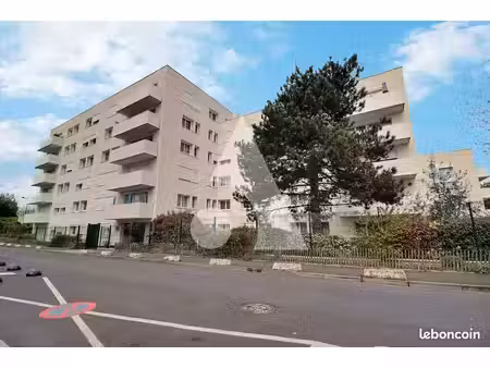 appartement 4 pièces 79 m²