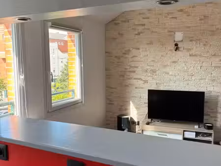 appartement f3 56m² – vaureal – dpe c – chaudière récente – parking + cave – 215 000