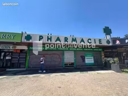 local commercial 161 m²
