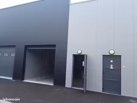 a louer local commercial