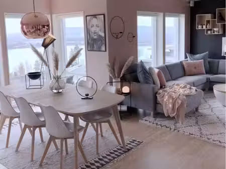 jolie maison