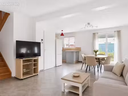 maison 4 pièces 90 m²