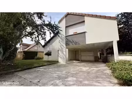 maison 5 pièces 133 m²