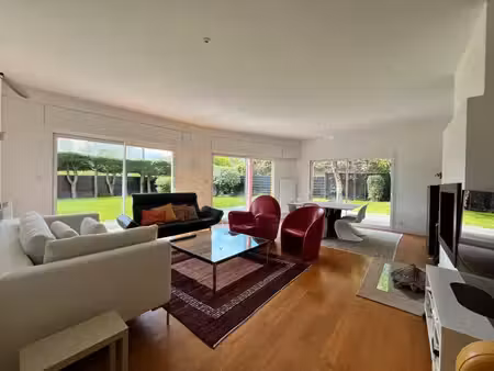 maison de luxe à vendre dans le quartier kerguelen-quehello congard-maison rou