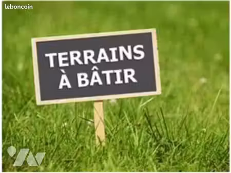 terrain 1052 m² glomel