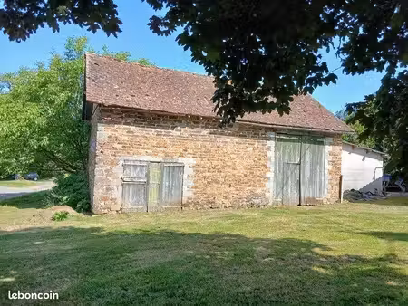 grange en pierre