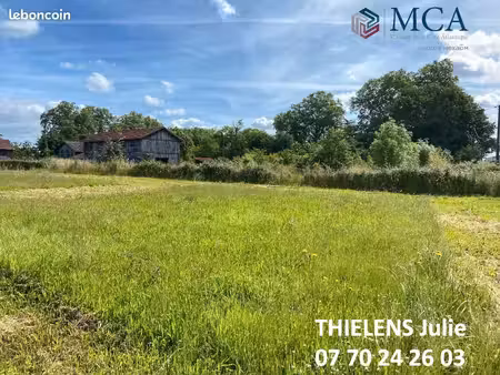 terrain 1 383 m² gardonne