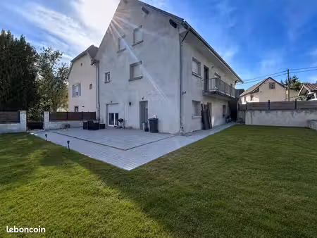 appartement t5-135 m2-4 chambres-jardin et terrasse