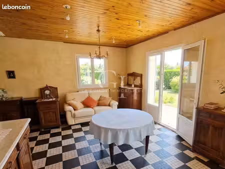 maison 6 pièces 121 m²