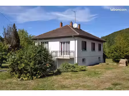maison 4 pièces 105 m²