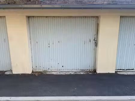 garage / box 15m2 valence petit charran