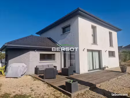 maison 6 pièces 134 m²