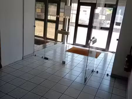 bureaux rdc 90m² – idéal coworking / réunions – zone des auréats (valence)