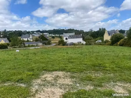 terrain 803 m² hôpital-camfrout