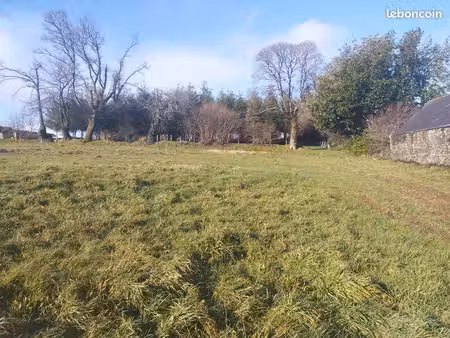terrain constructible: 3 lots à vendre