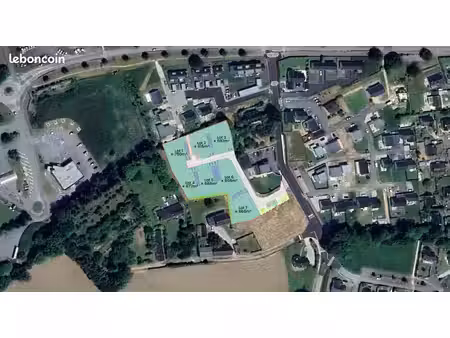 terrain 677 m² briec