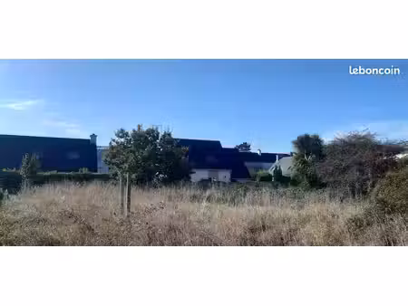 terrain 398 m² guilers