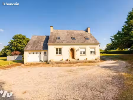 maison 6 pièces 93 m²