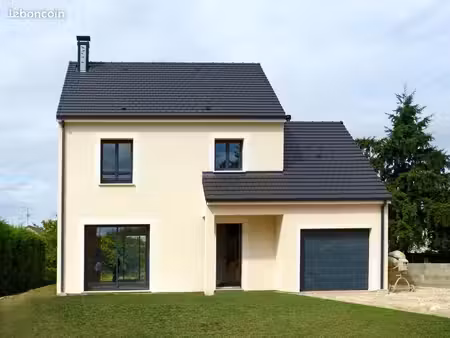 maison 4 pièces 105 m²
