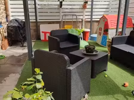 maison rénovée 68 m² vendue meublée – 2 chambres – terrasse – piscine