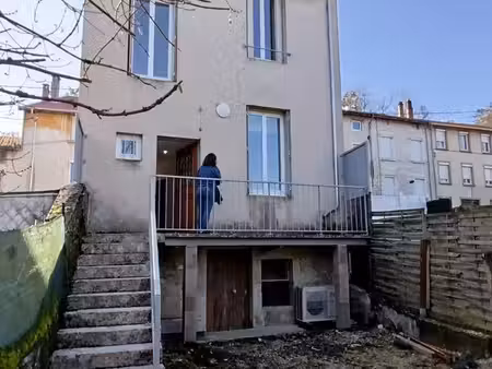 maison village t3 neuville sur ain 01