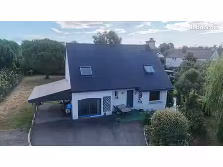 maison contemporaine 120 m2 jardin 1950 m2
