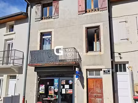immeuble 5 pièces 105 m²