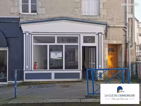 local commercial 49 m² quimper