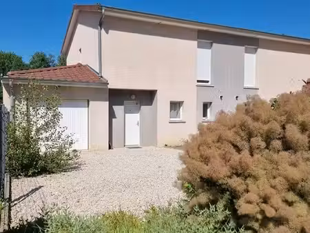 maison 4 pièces 90 m2 centre lagnieu