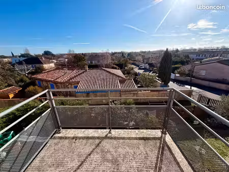 tournefeuille appartement t2 de 45m² dernier étage