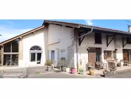 ferme 7 pièces 230 m²