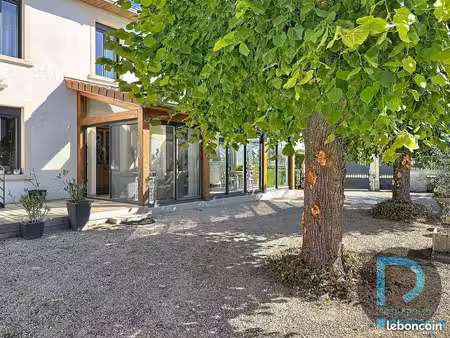 maison 5 pièces 133 m²